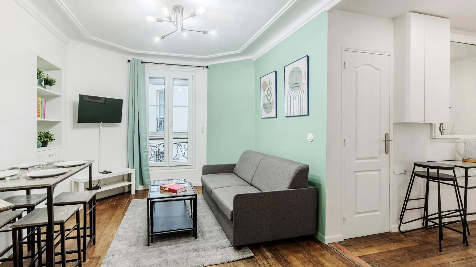Splendide 18eme 6p Paryż